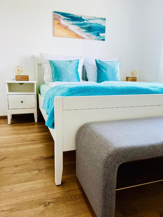 Ocean Sunset Apartment Paphos Esterno foto