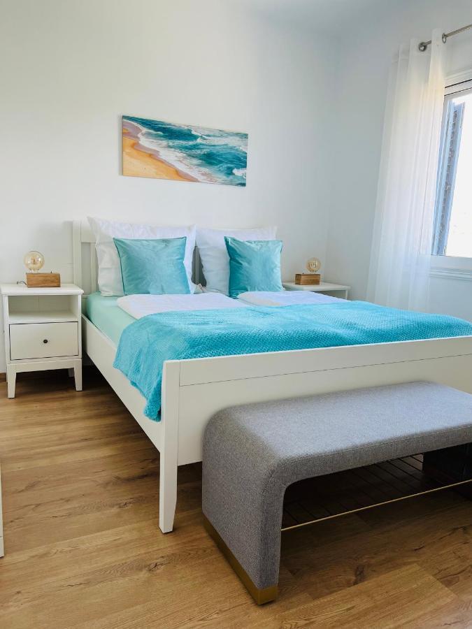 Ocean Sunset Apartment Paphos Esterno foto