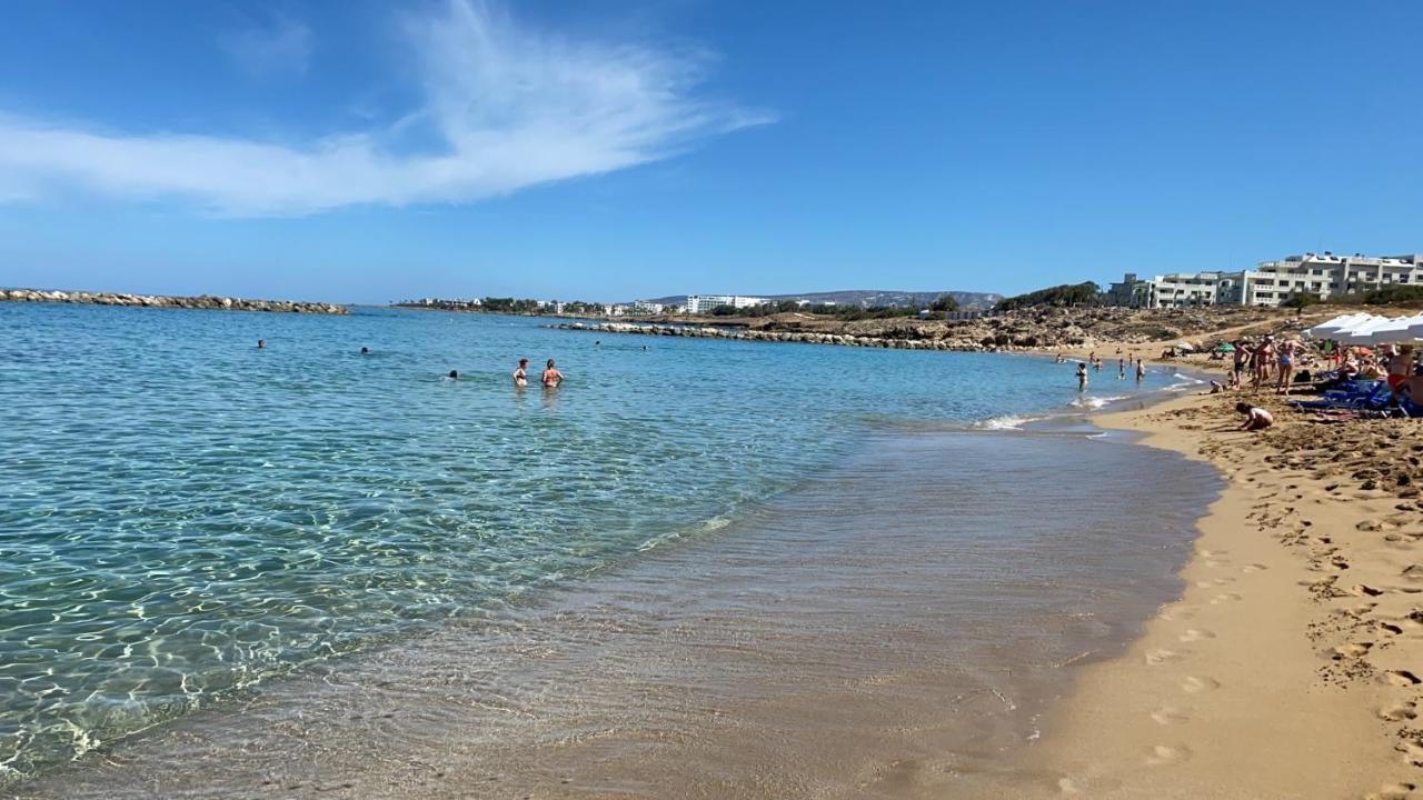 Ocean Sunset Apartment Paphos Esterno foto